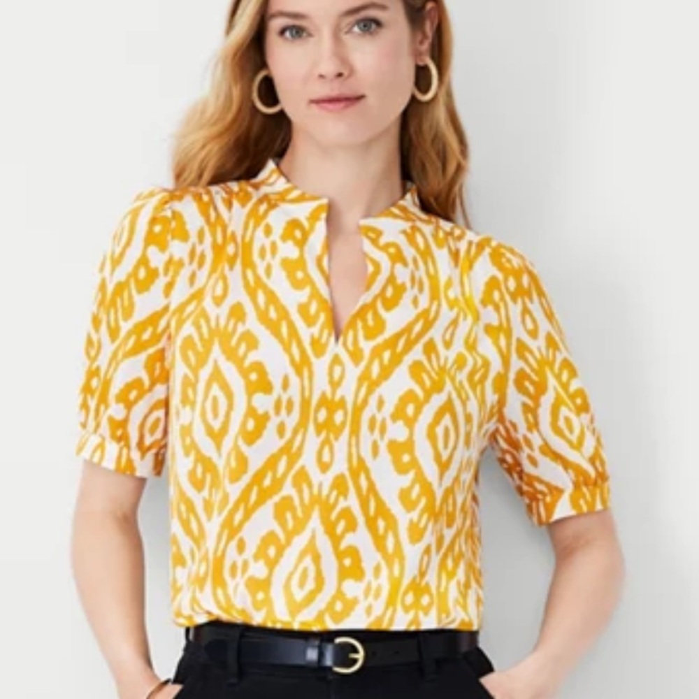 New Ann Taylor Yellow & White Patterned Short Sleeve Blouse Size S